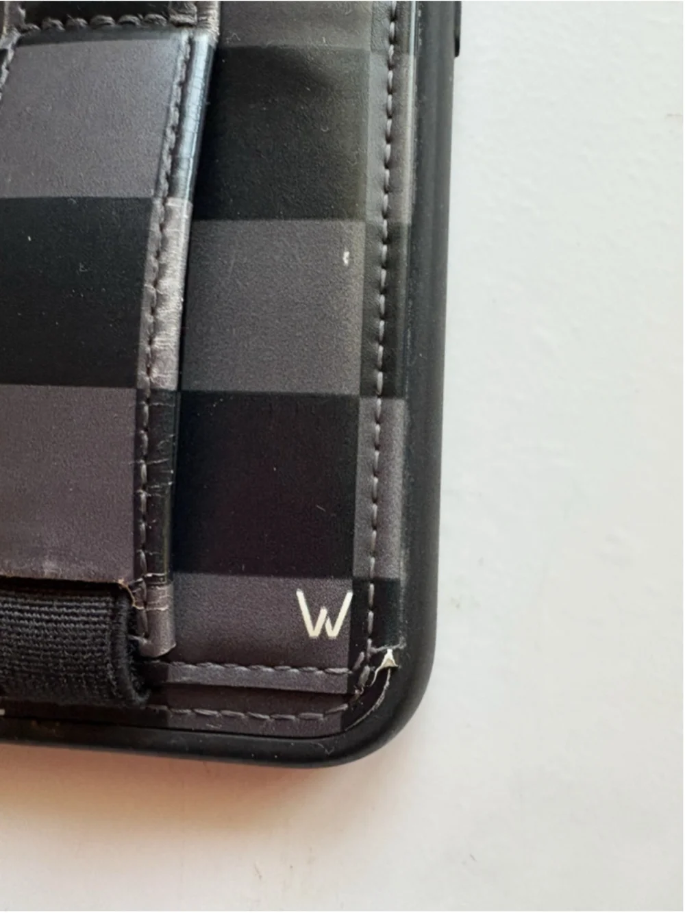 Walli Cases Midnight Check Phone Case For Iphone 15 Pro